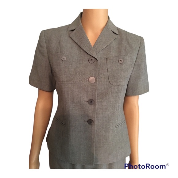 Kasper ASL Petite Grey Suit in 2P - Picture 3 of 12